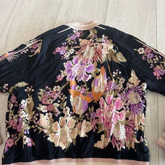 Spell & The Gypsy Collective's Blue Skies black bomber jacket - Size L - Picture 8 of 15